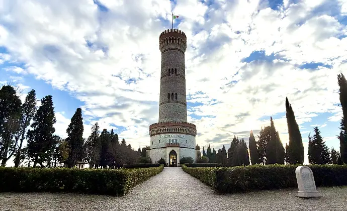 Torre di San Martino della Battaglia